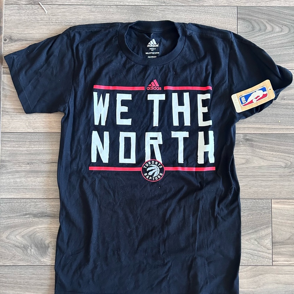 Toronto Raptors Adidas Men’s Shirt (BRAND NEW)